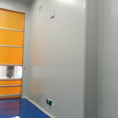 Specifiek ontworpen ruimte voor de bestrijding van verontreiniging in de eigenlijke schoonruimte