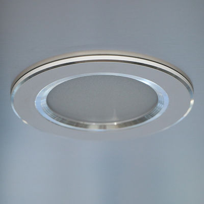 High-Speed Rolling Door Air Shower met HEPA-filtratie en veiligheidssensoren voor de toegang tot de cleanroom