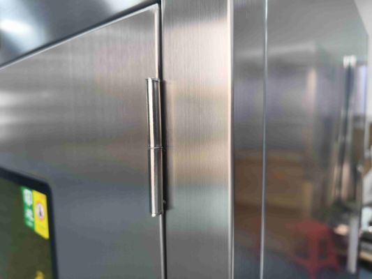 Xenon licht sterilisatie overdracht venster. 99,99% doden percentage in 3 minuten. Cleanroom, lab en ziekenhuis veilig materiaal doorlopen.
