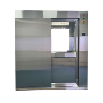 Slimme luchtdouche met schuifdeur met gezichtsherkenning.