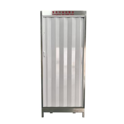 Noodveiligheidsdouche en oogwasruimte met SUS304 roestvrijstalen behuizing, 120-180 L/min douchestroom en 1000 × 1000 × 2400 mm compacte afmeting