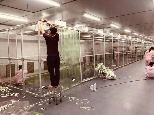 Cleanroom-cabine van ISO-klasse 5 met antistatische aluminium constructie en instelbare luchtstroomregeling